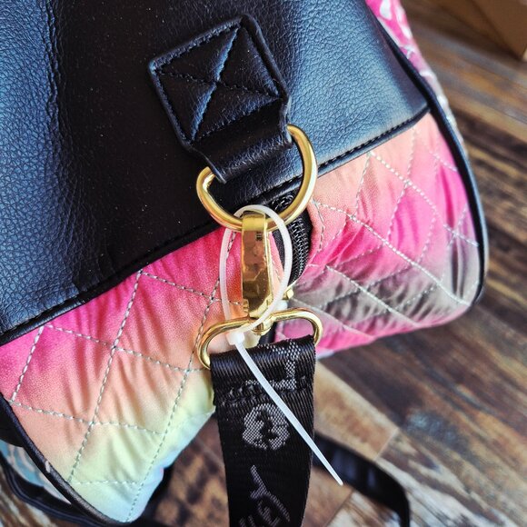 NWoT Luv Betsey Johnson Hearts Tie-Dye Graffiti Rainbow Weekender Duffel - Picture 8 of 16